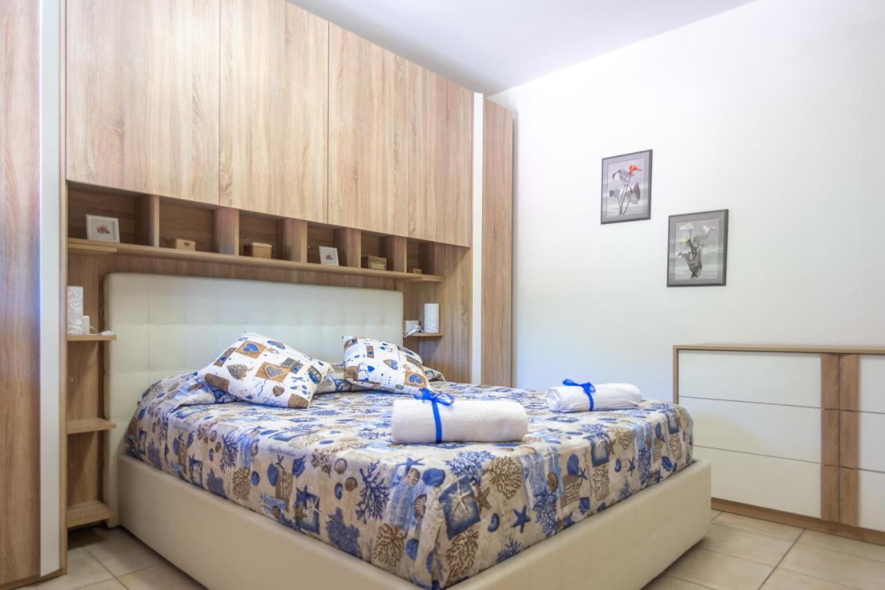 Elbaloves Appartaments Villa กาโปลิเวรี ภายนอก รูปภาพ